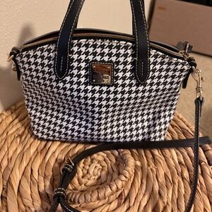 Dooney & Bourke Small Purse Black White